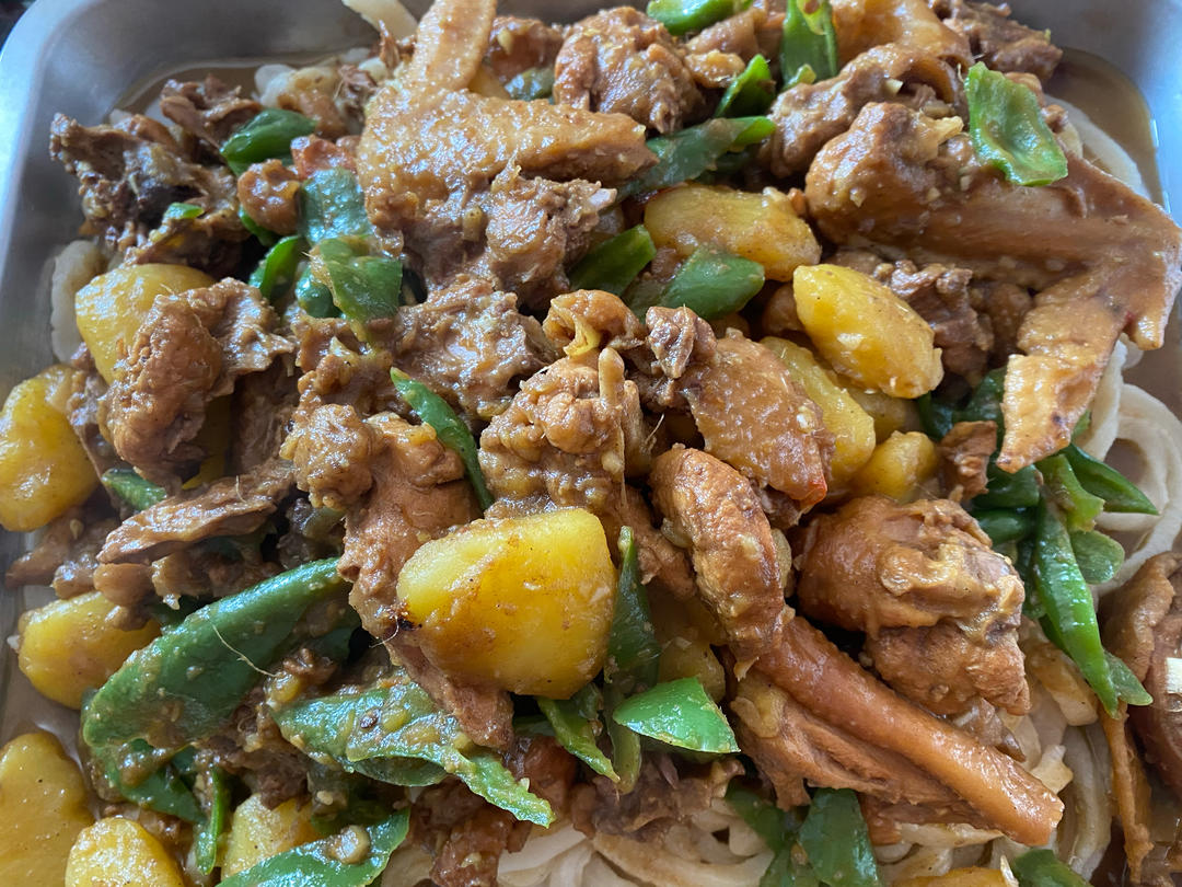 新疆沙湾大盘鸡