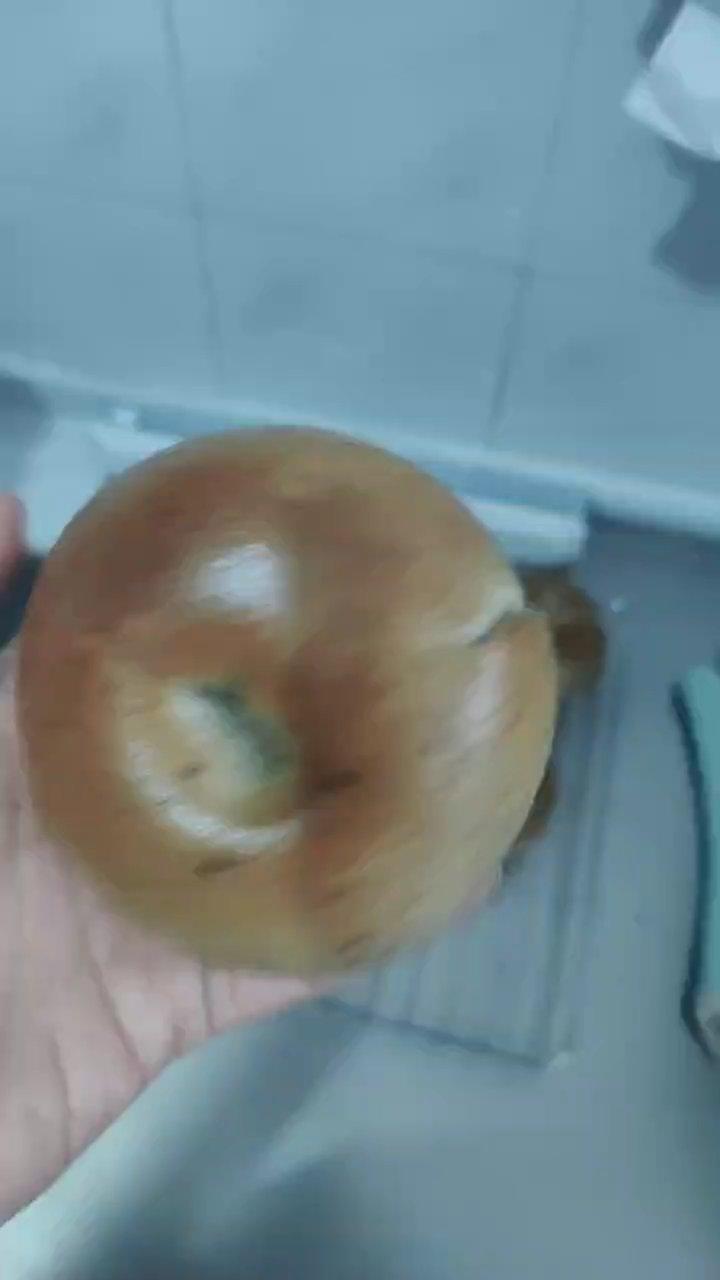 黑芝麻全麦贝果