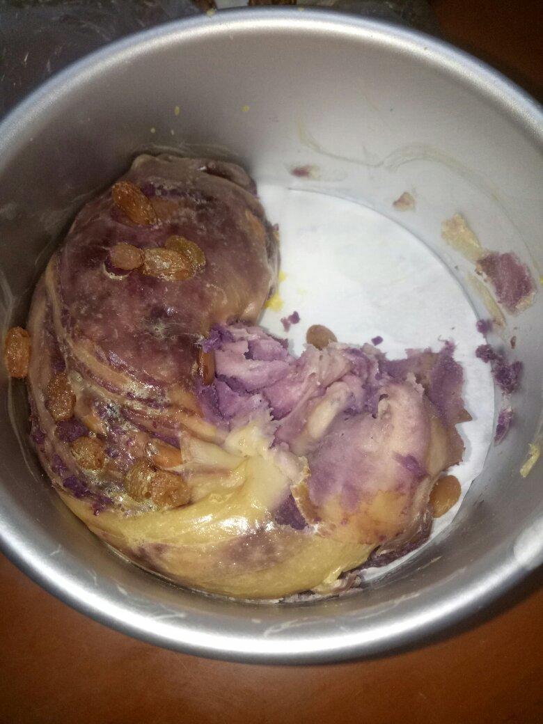 入门级不用揉出膜的手撕紫薯面包无黄油版