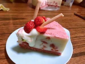 🌸樱花草莓酸奶慕斯6寸的做法 步骤13