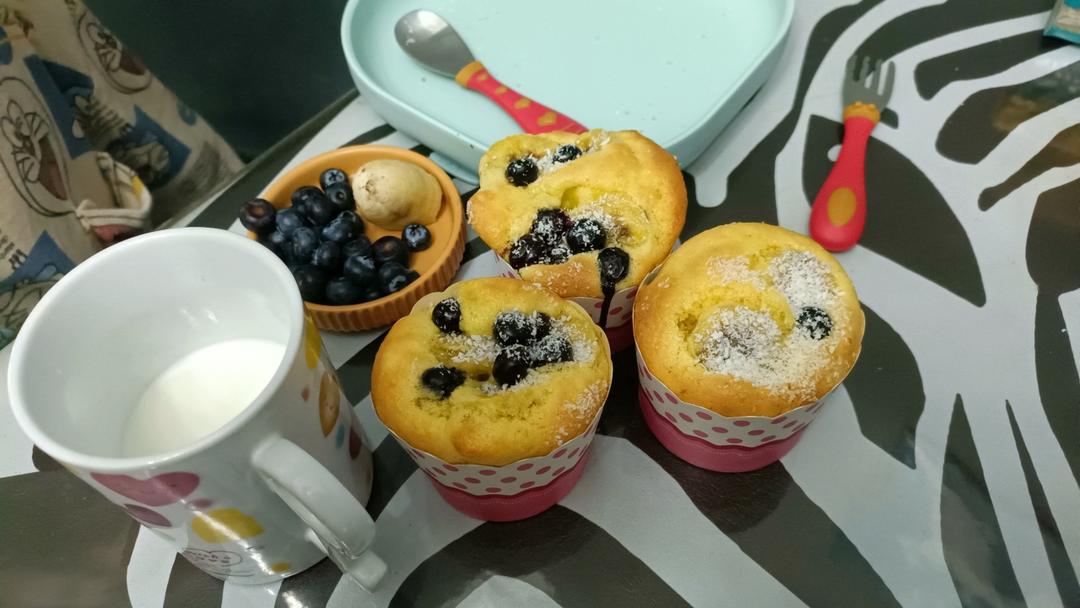 香蕉纸杯蛋糕