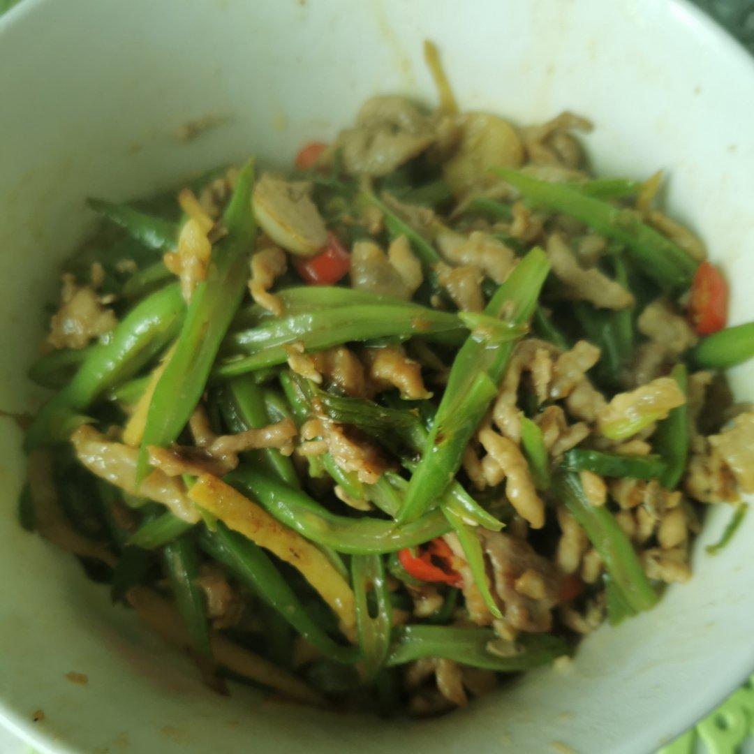 家常菜青椒炒肉