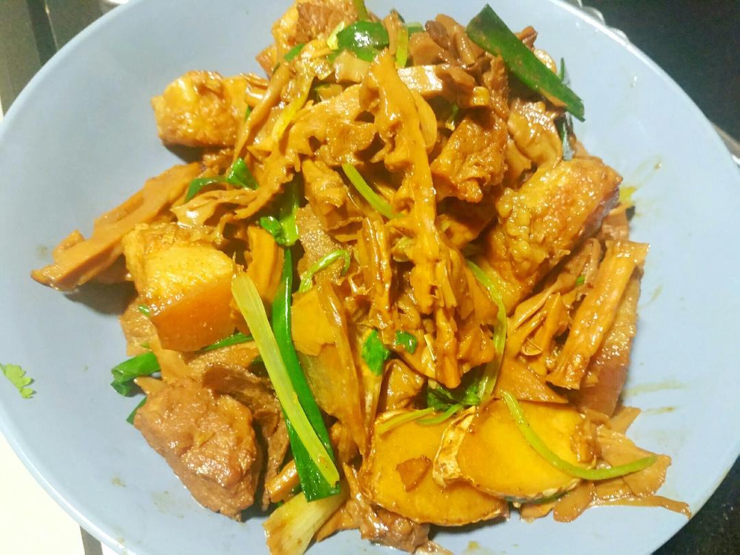 笋干烧肉