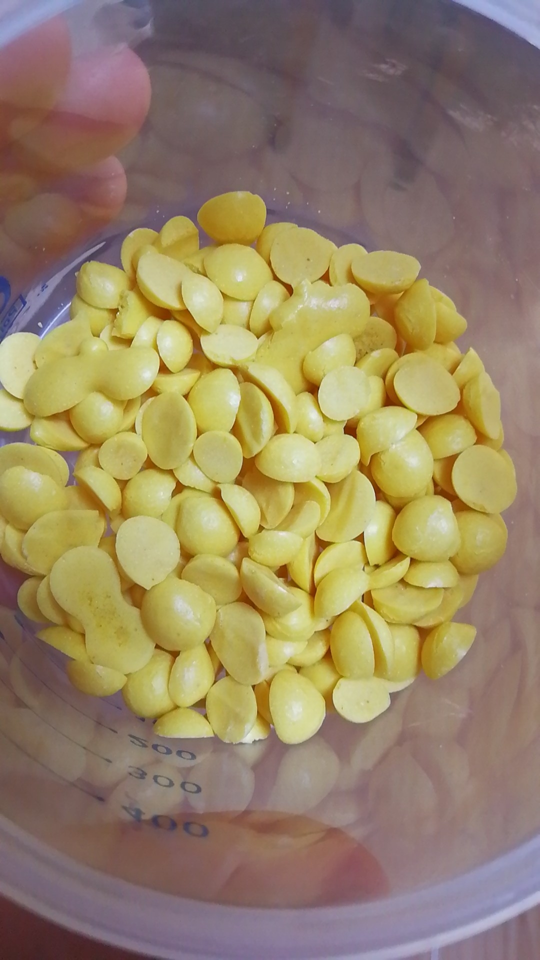 宝宝爱吃的零食之一-蛋黄溶豆的做法