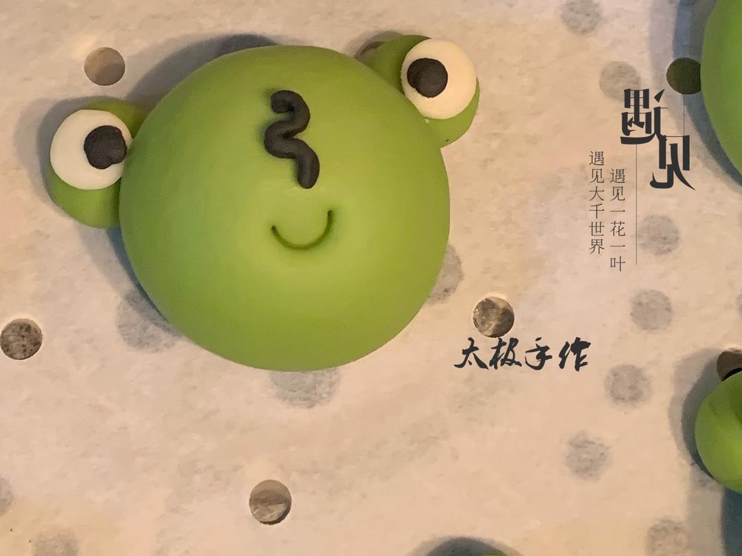青蛙馒头一荷塘月色