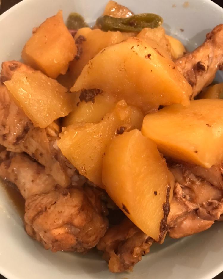 电饭锅土豆炖翅根