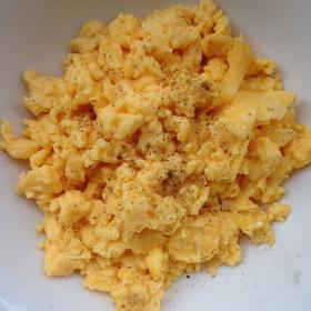 美式炒蛋 scrambled eggs