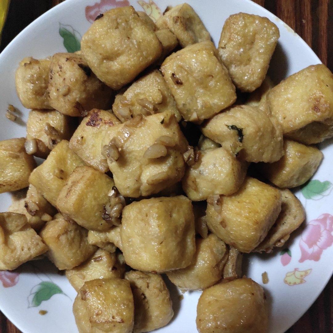 溜豆腐泡