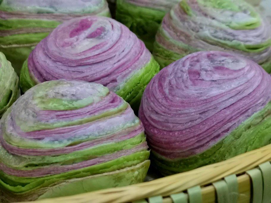 彩虹渐变蛋黄酥（无需揉出膜）