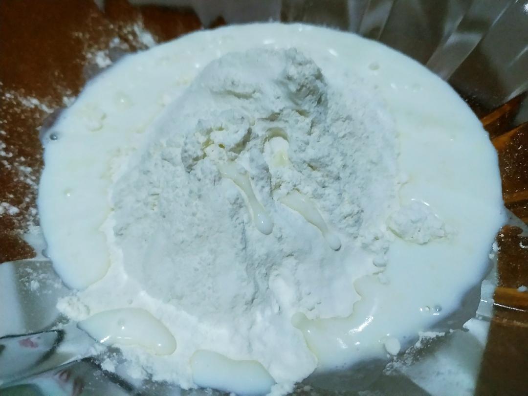 纯奶手撕吐司的做法 步骤1