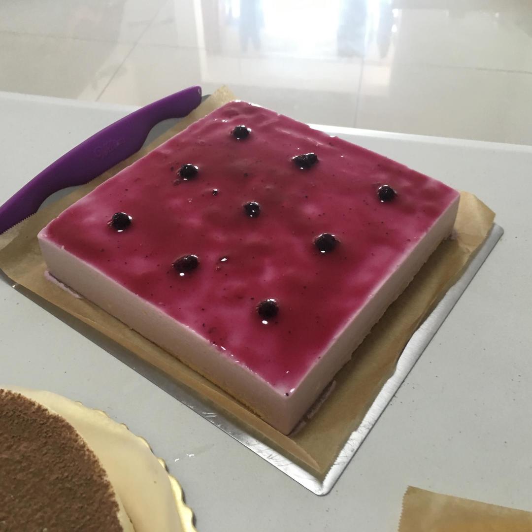 6寸酸奶蓝莓慕斯的做法