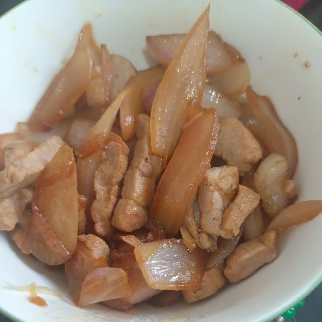 洋葱炒肉（宝宝爱吃）