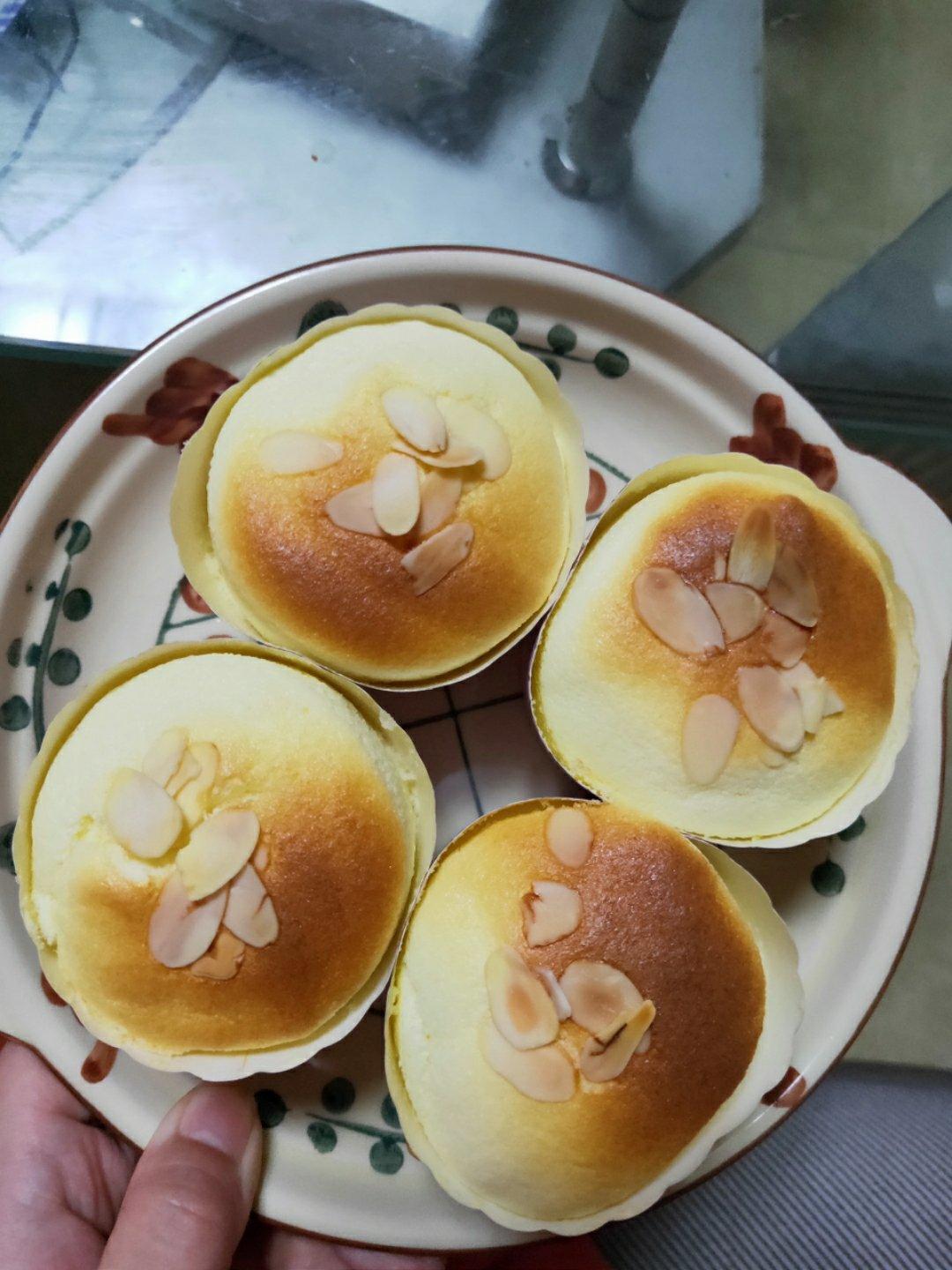 超软的~酸奶蛋糕