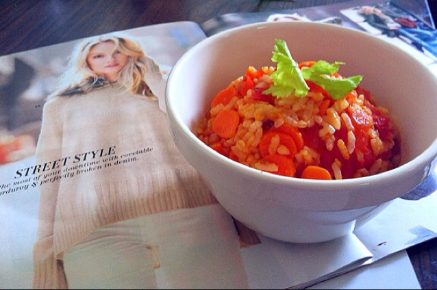 红色系茄汁炒饭