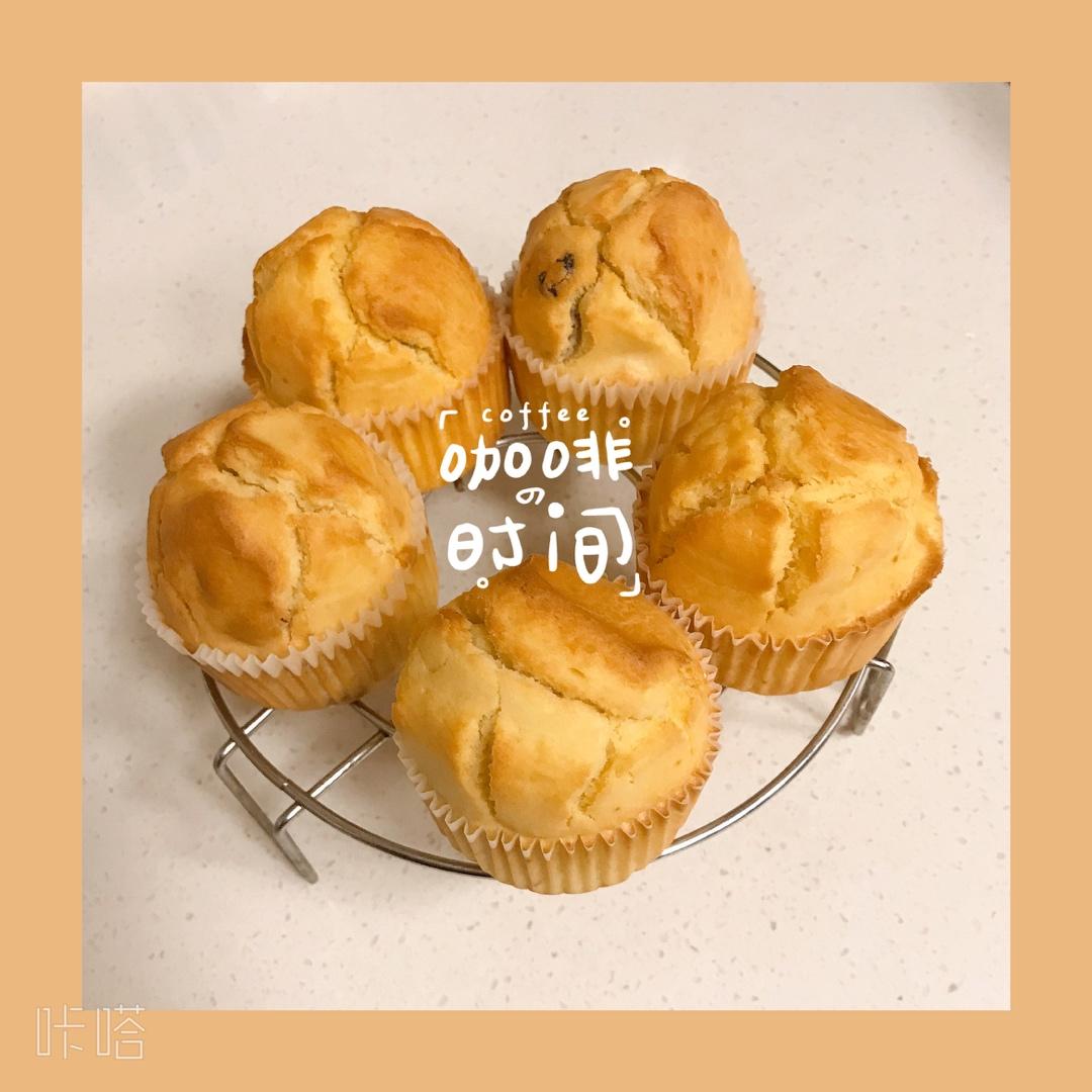 最最最简单                             最最最方便  最最最香浓的香蕉马芬蛋糕