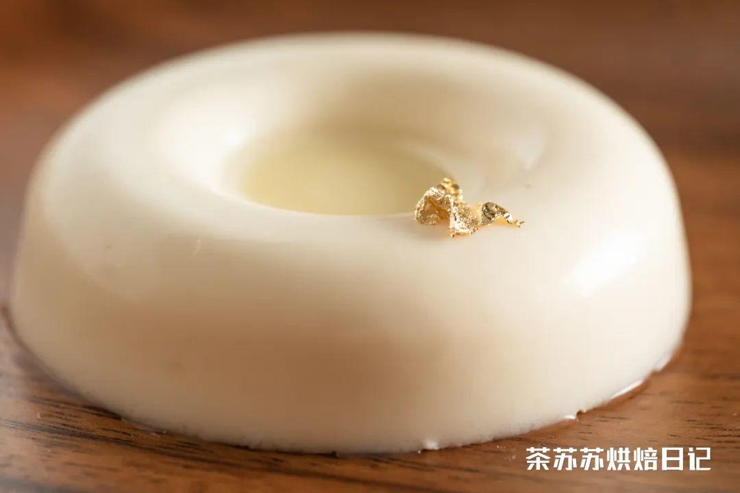 【法式杏仁奶冻】超简单的宫廷甜品的做法