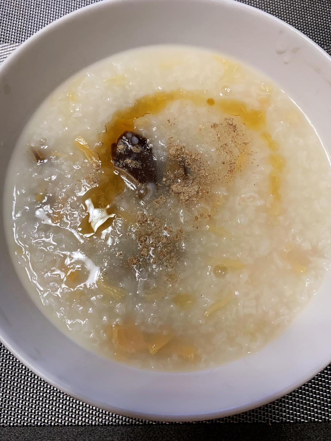 0人做过这道菜赵太自家厨房陈肾是广东特有的食材,即腊鸭肾,性温味甘