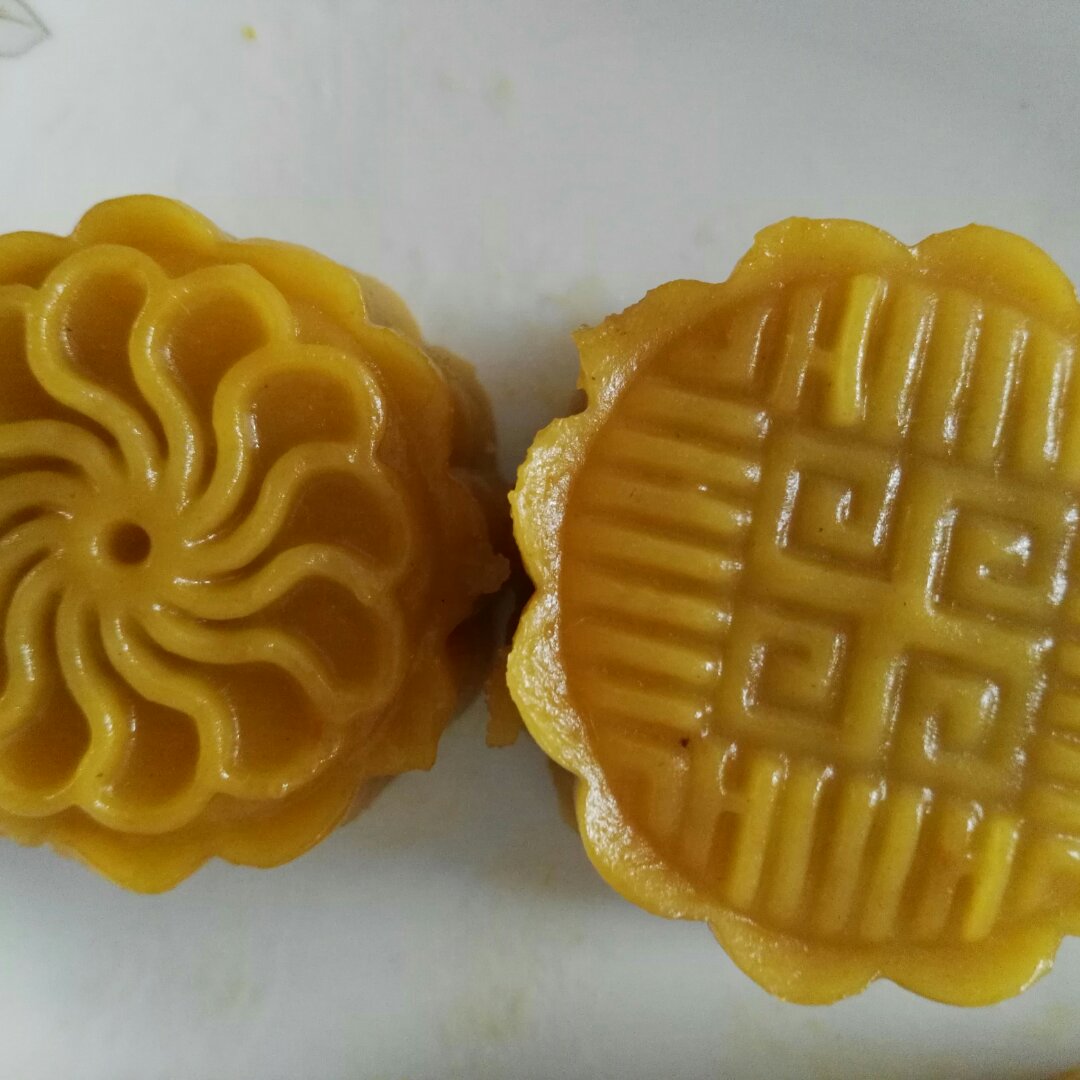 冰皮枣泥馅月饼