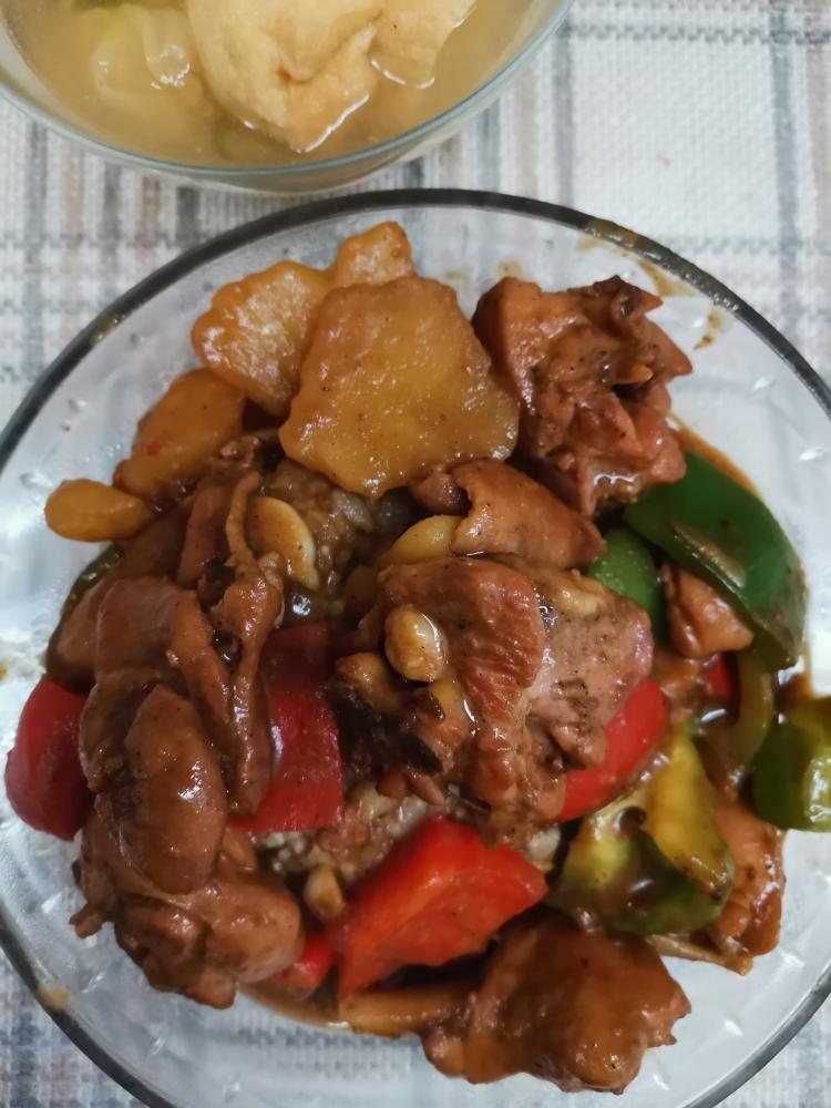 抖音老饭骨的正宗大盘鸡