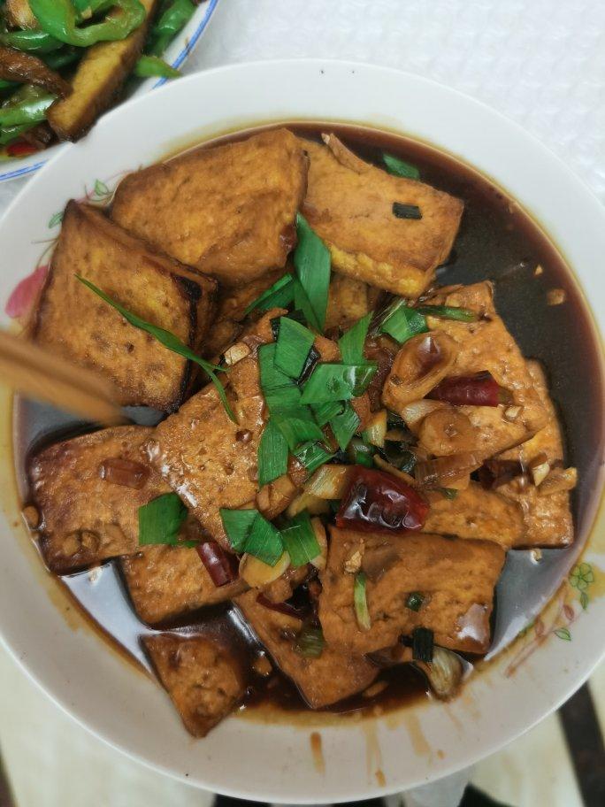 令人销魂的红烧家常豆腐