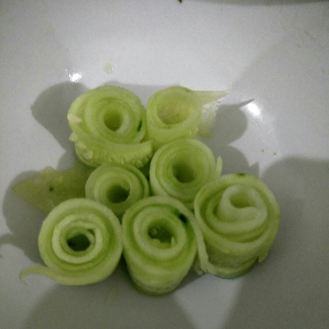 黄瓜绿玫瑰