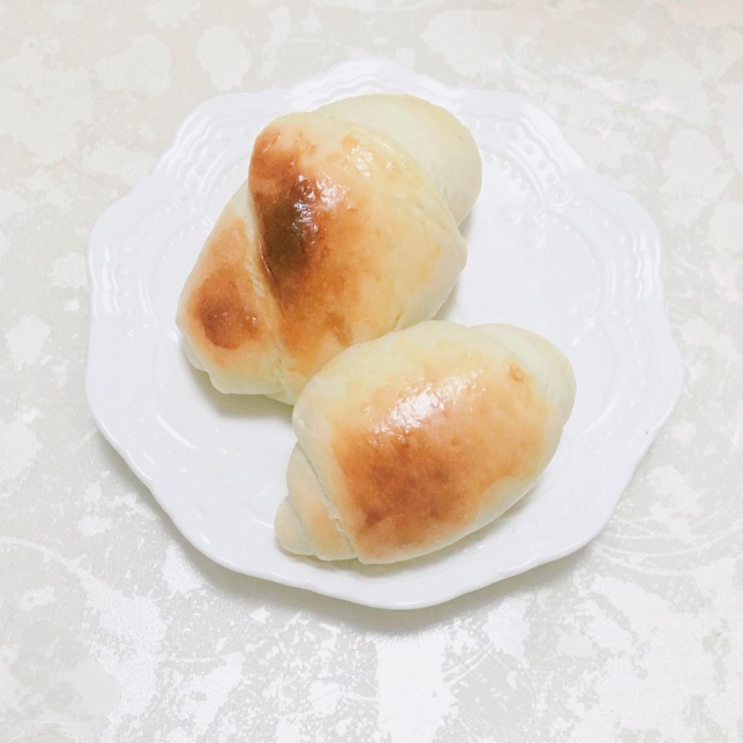 黄油面包卷