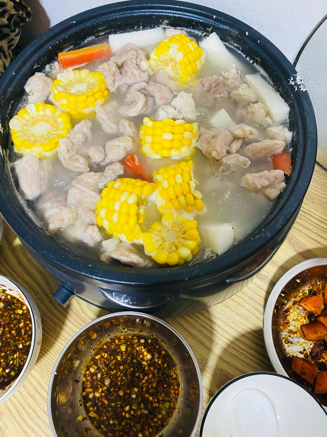 玉米山药排骨汤～