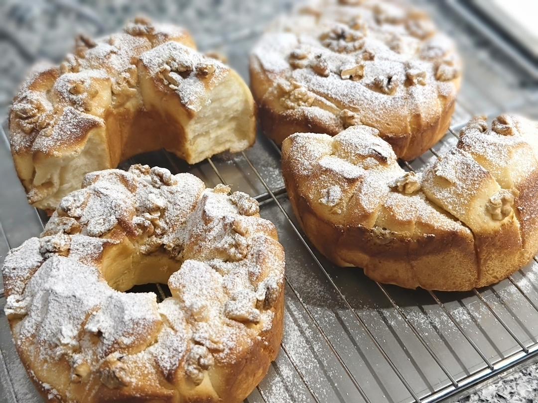 日式香浓炼乳面包