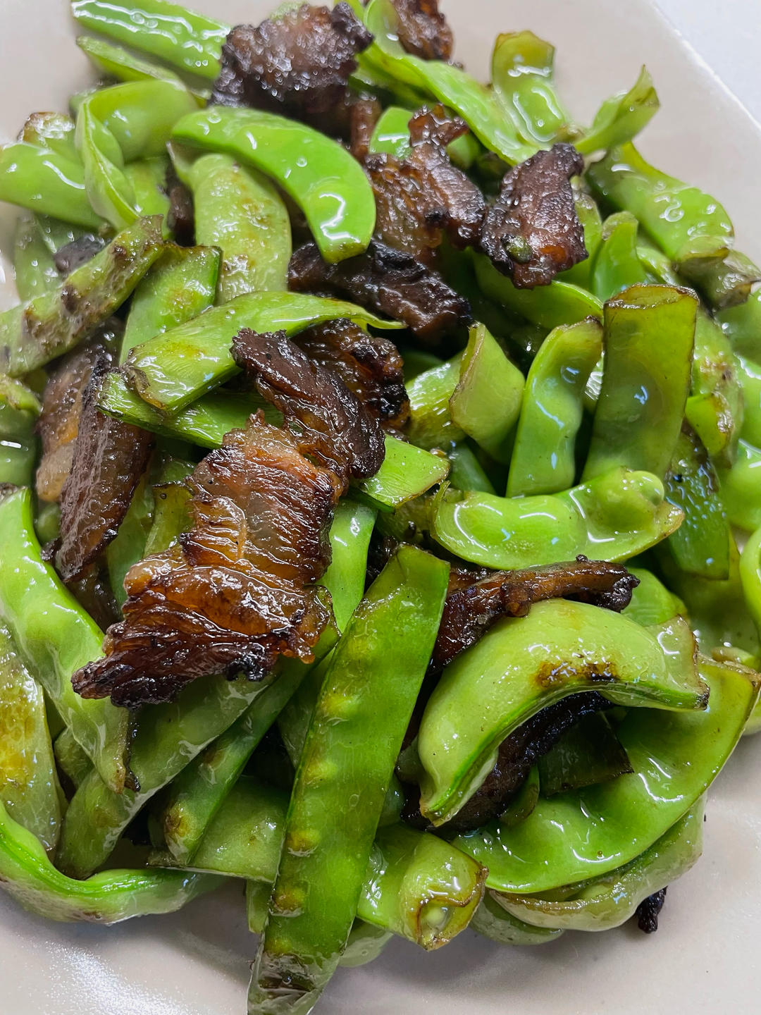 酱肉炒荷兰豆