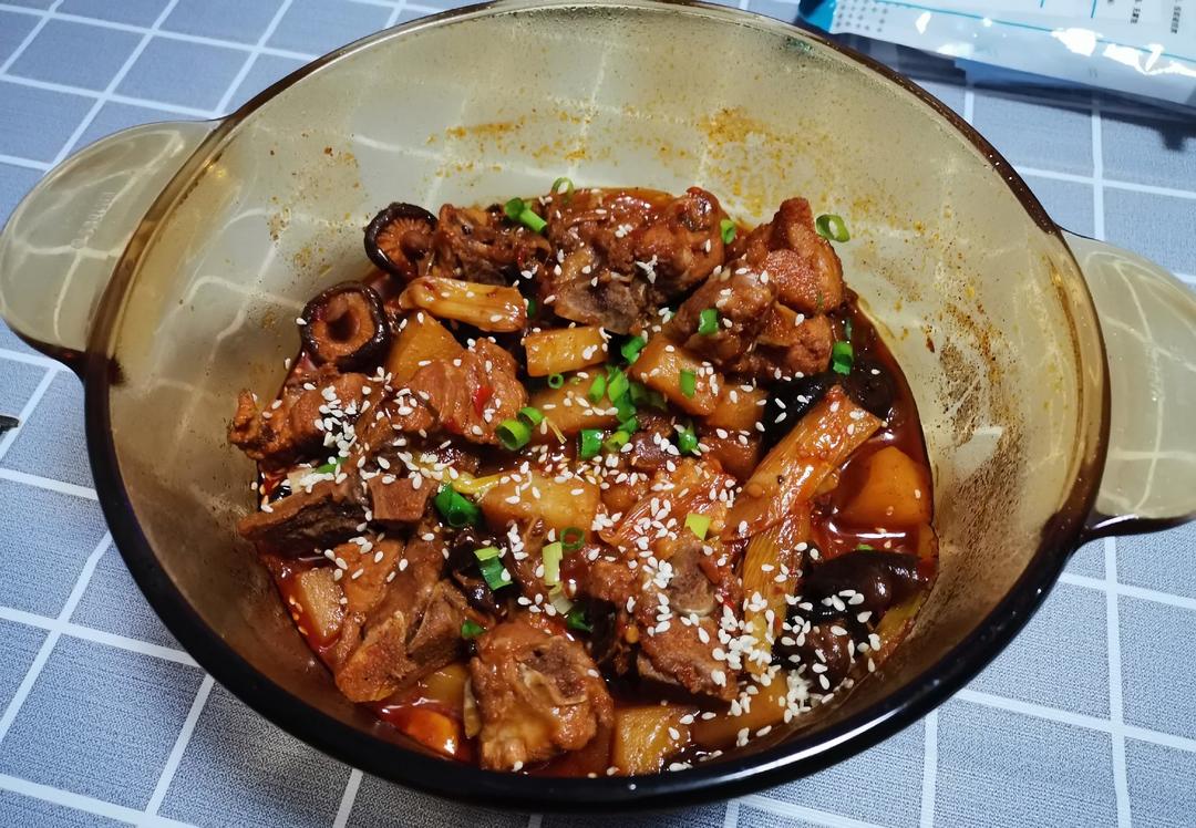 红烧排骨面