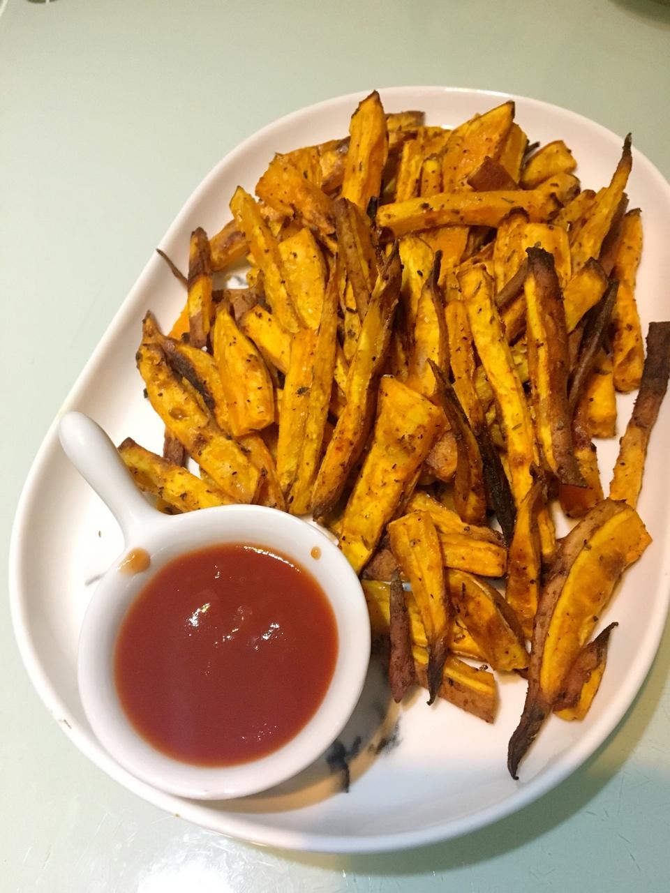 【健康三餐】香草烤红薯条