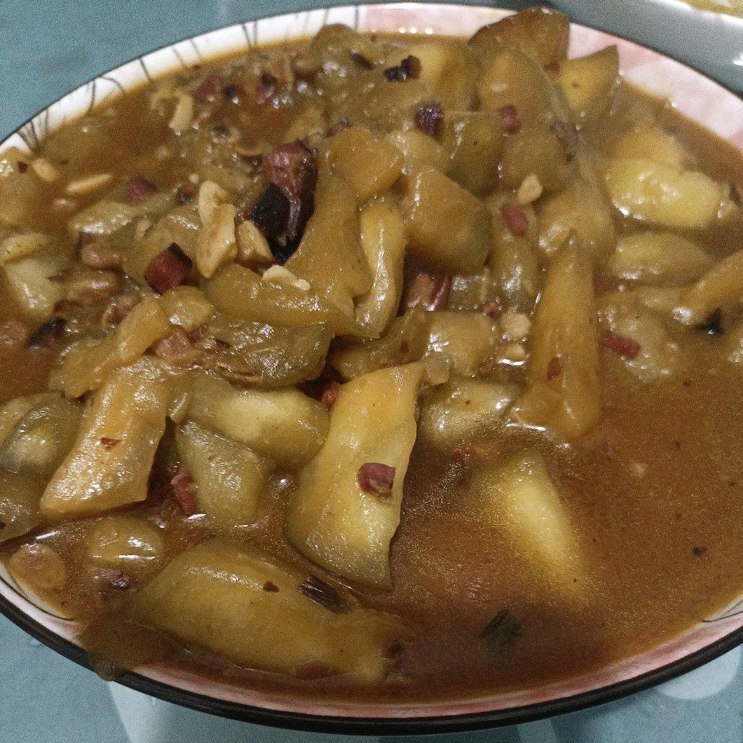 新手也能十分钟做完全家舔盘子的肉末茄子