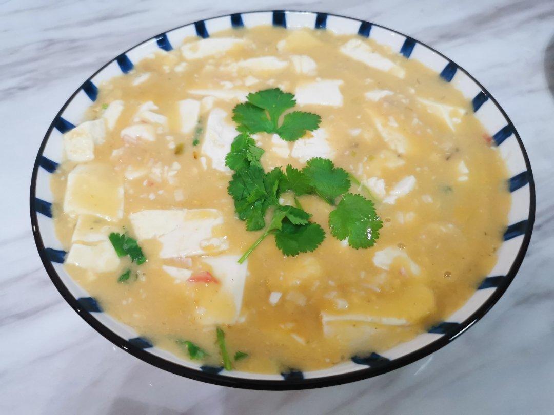 蟹黄豆腐（咸蛋黄版）