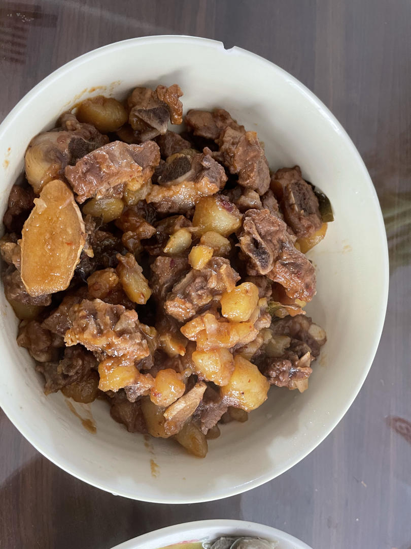 土豆炖排骨