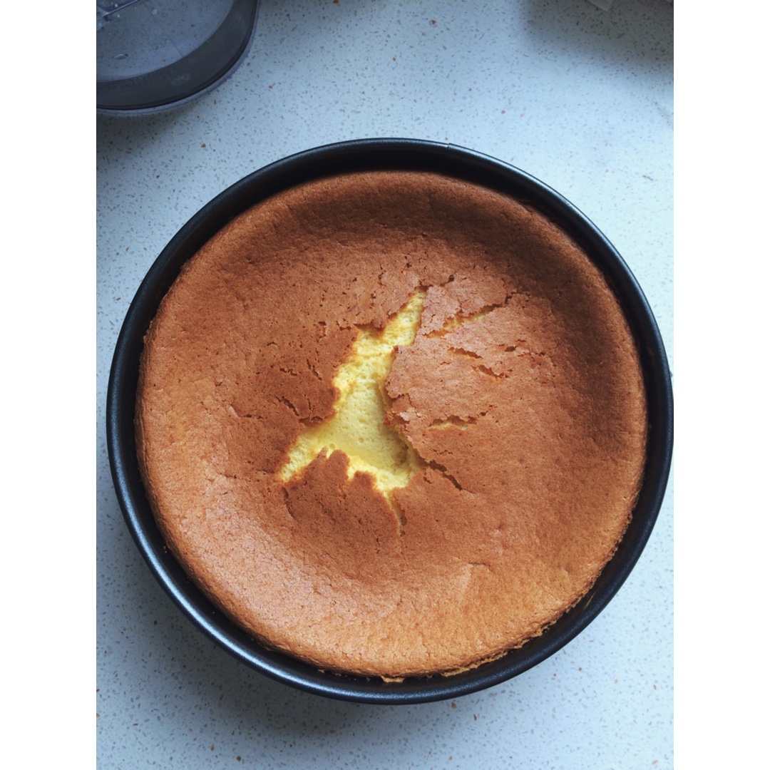 烤箱做蛋糕（戚风蛋糕的做法）