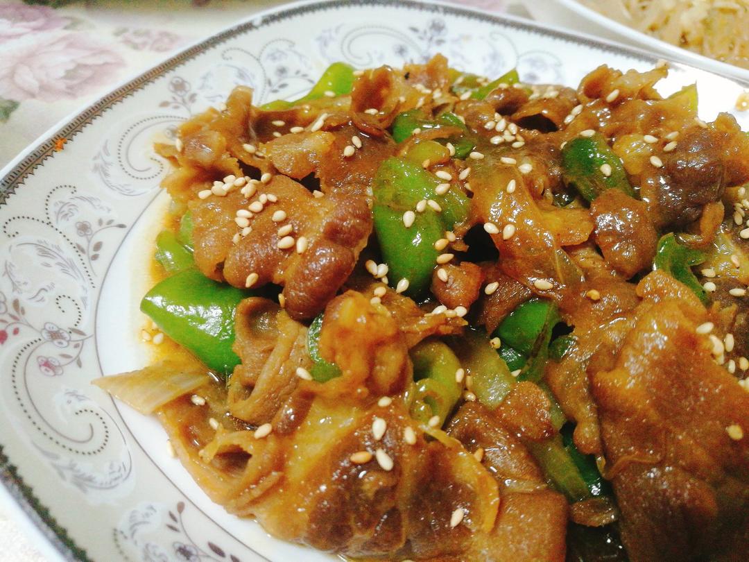 洋葱炒肥牛