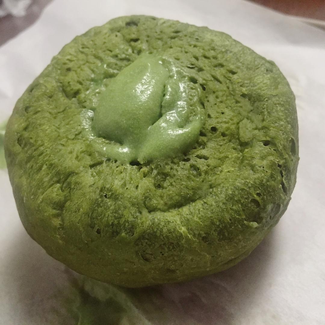 抹茶冰心小面包