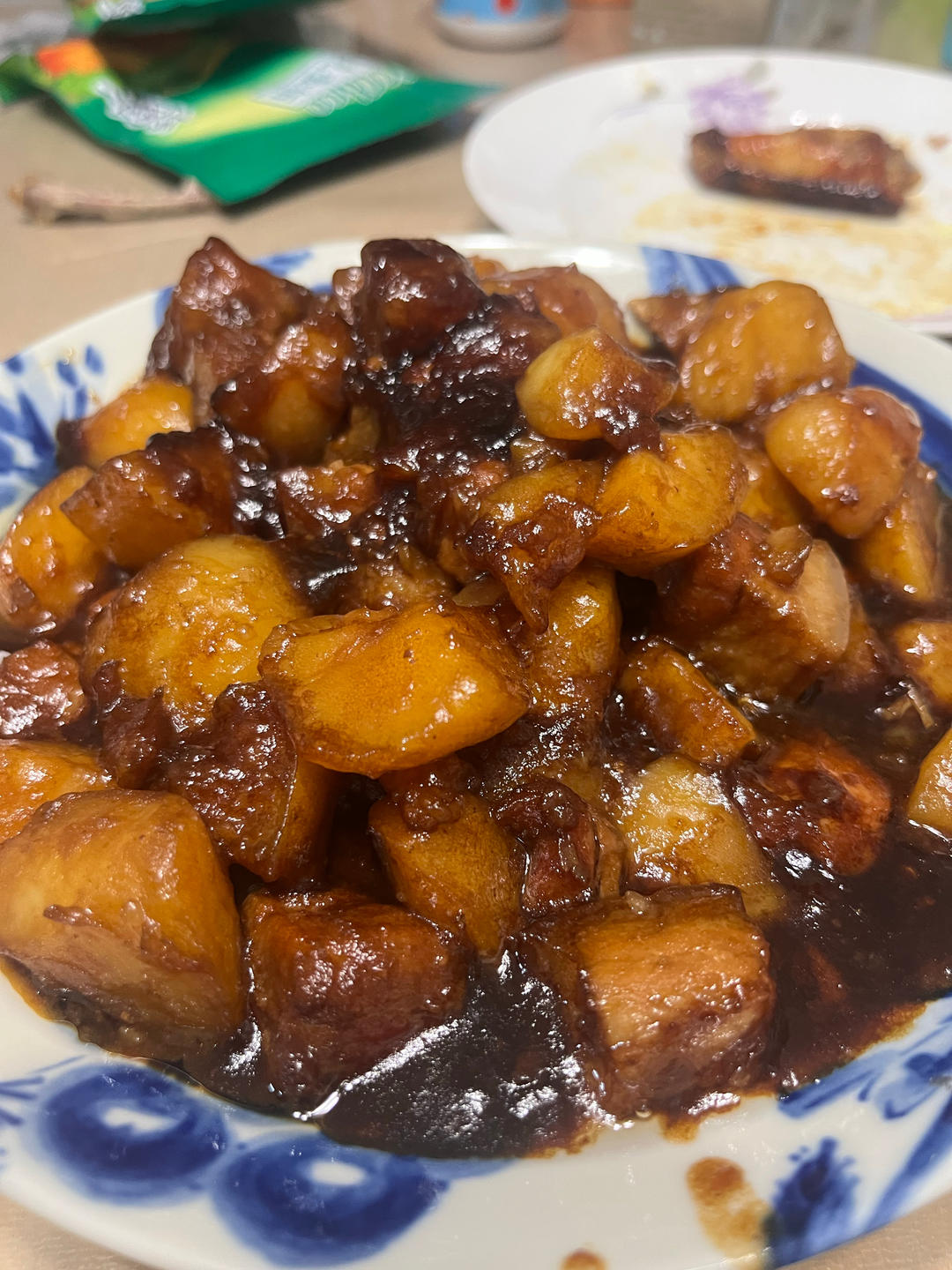 不焯水不放油的家常红烧肉