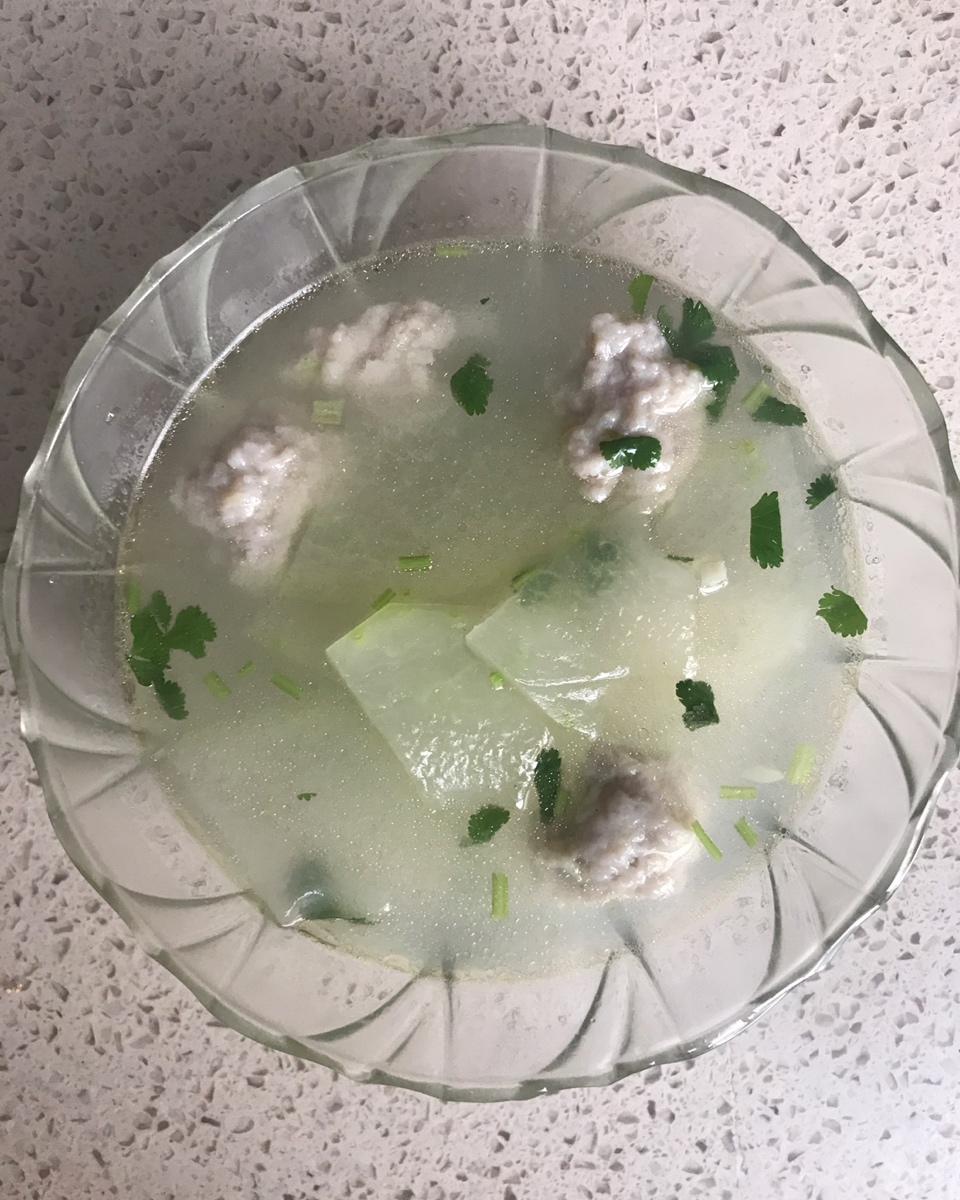 冬瓜汆丸子汤