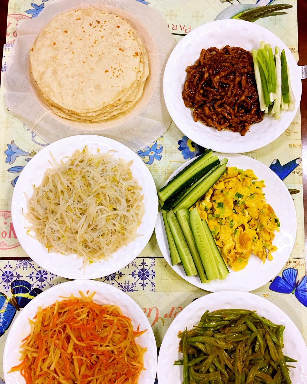 春饼的做法（北方习俗吃的摊春饼）