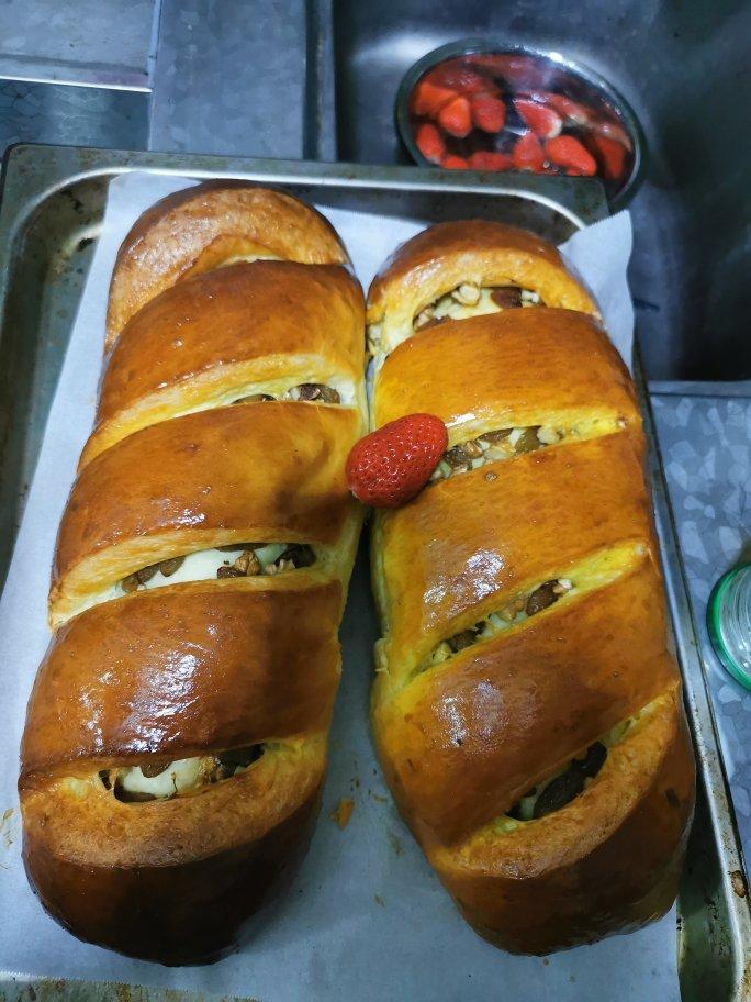 俄罗斯果仁大列巴