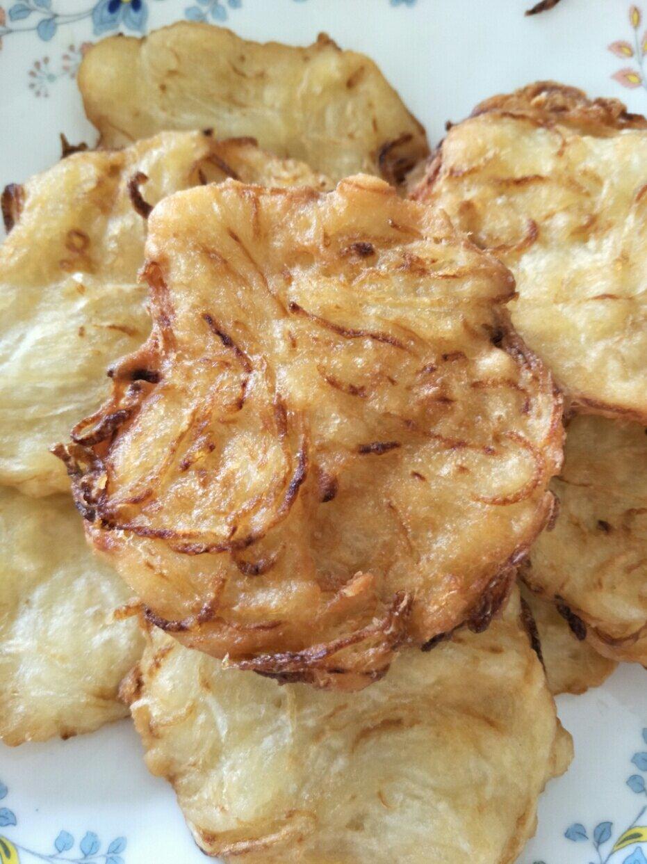 青萝卜饼（萝卜丸子味的）