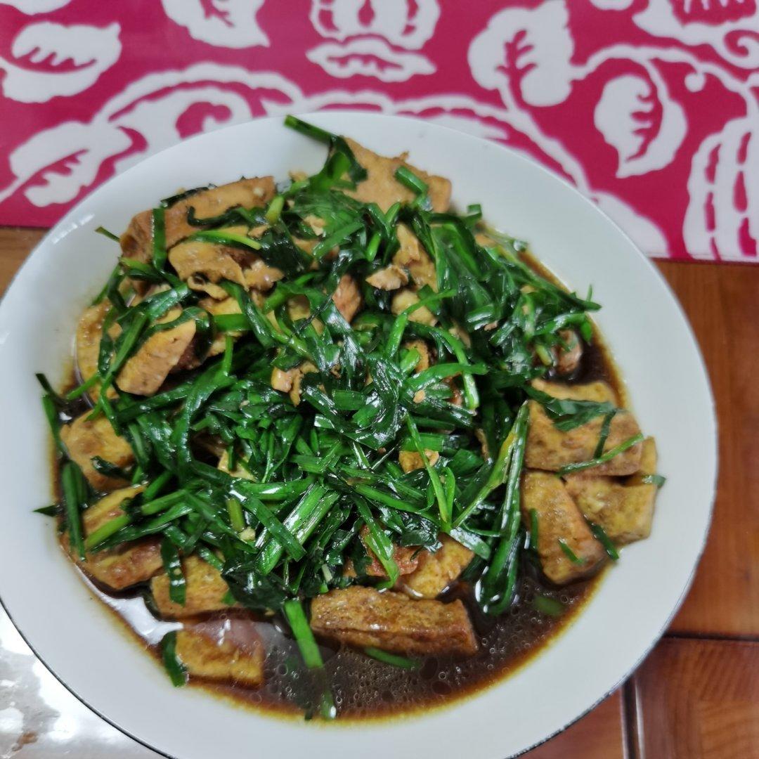 超简单的韭菜豆腐