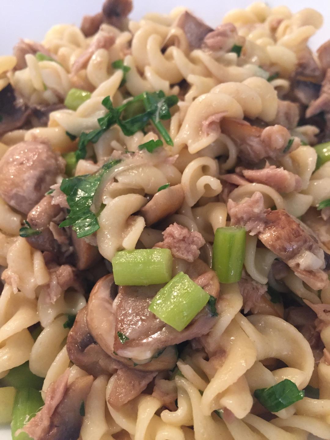 Pasta with Asparagus (BLW)的做法