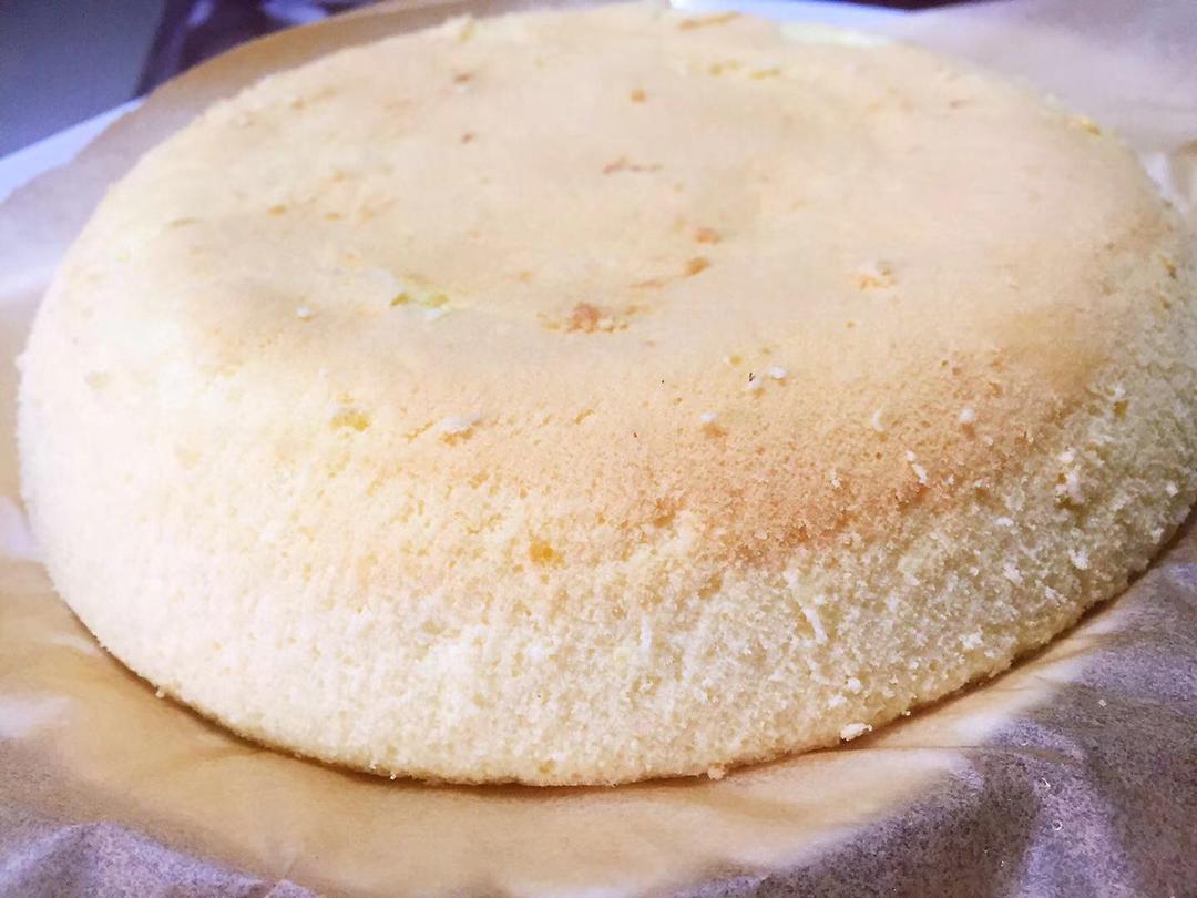 超详细的蒸酸奶戚风蛋糕（附带小视频）