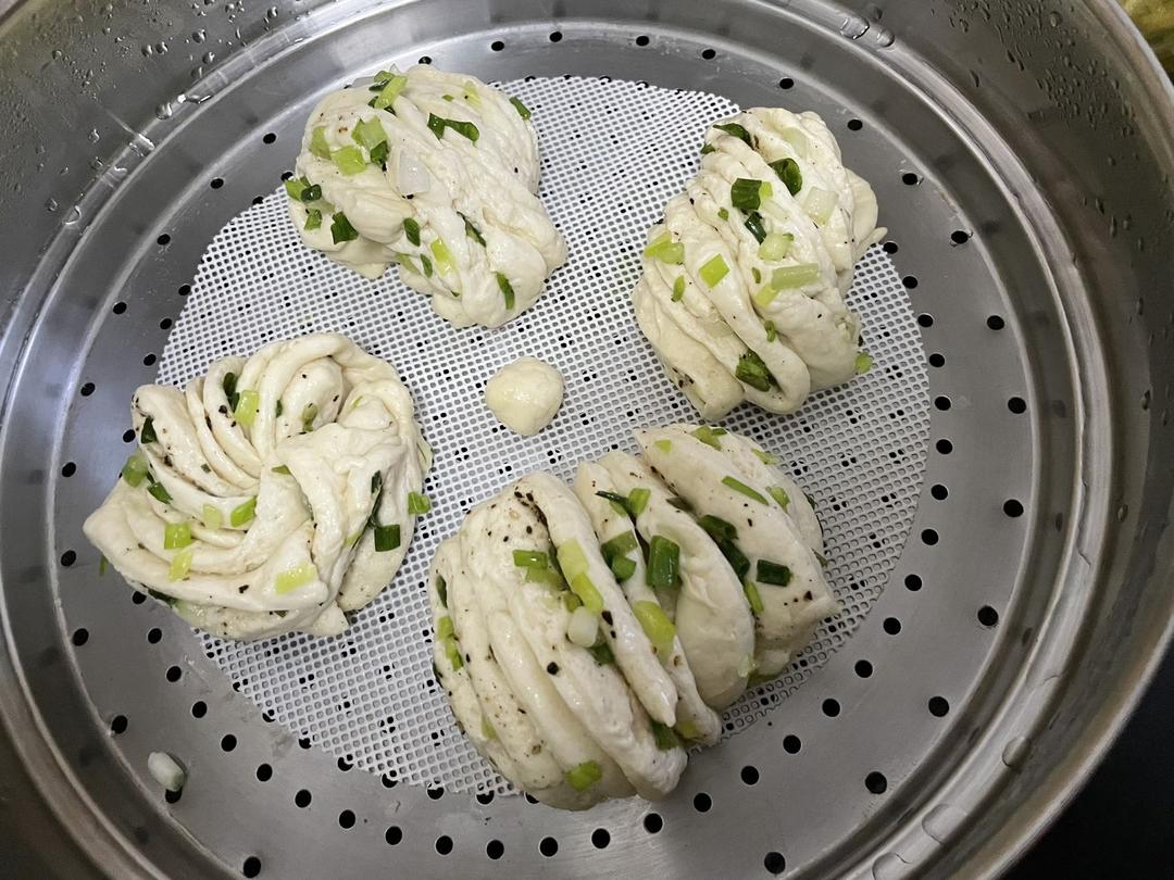 花卷（一次发酵，消耗低筋面粉，蓬松到起飞的花卷）
