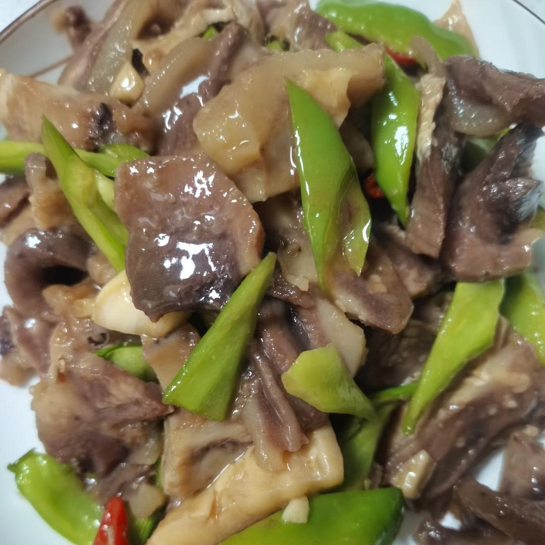 〈辣炒牛蹄筋〉，🌶简单版🐂，欣小厨 😉