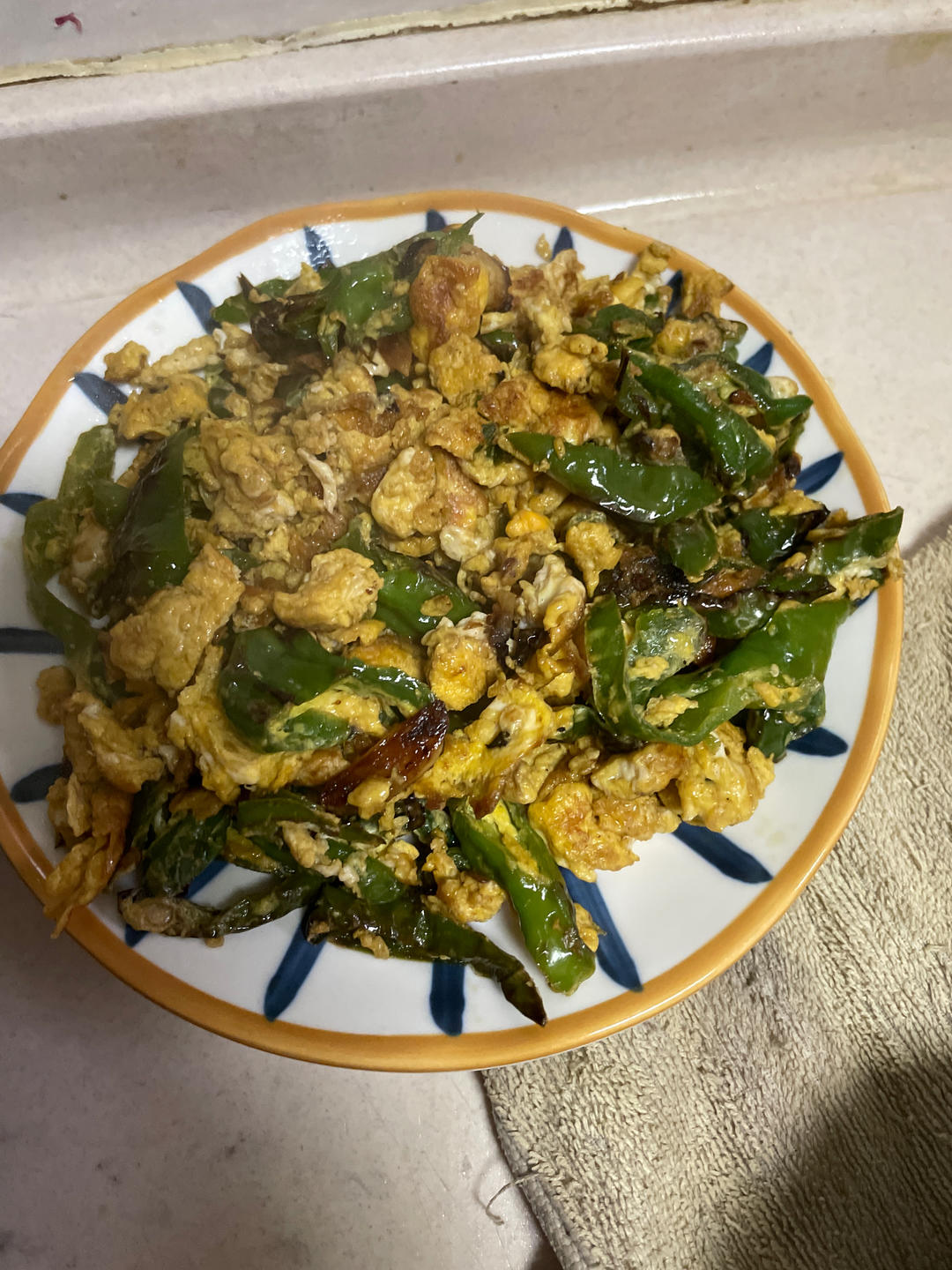 不一样的辣椒炒鸡蛋～下饭神器!