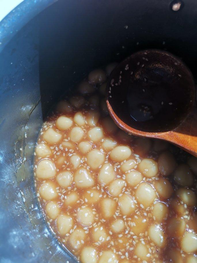 红糖糯米小圆子