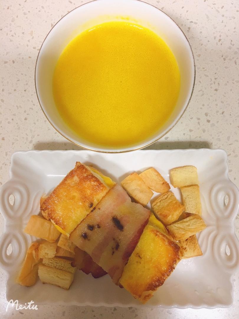 芝士培根吐司卷